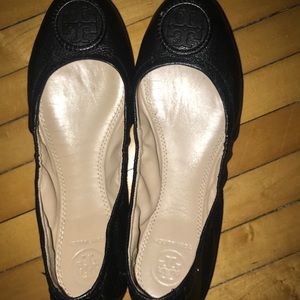 Tory Burch Travel Ballet Flats like New!!
